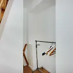Intimate Apartment - 1Br-2P - Saint-Ambroise