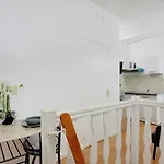 Intimate Apartment - 1Br-2P - Saint-Ambroise